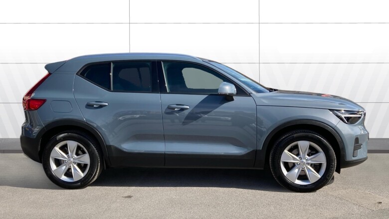 Volvo XC40 2.0 B3P Core 5dr Auto Petrol Estate
